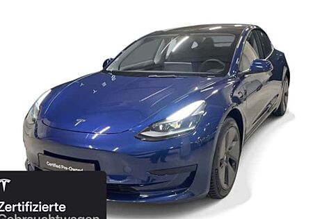 Tesla Model 3 Hinterradantrieb RWD 4 Türen