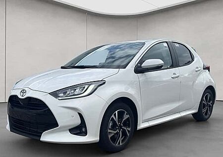 Toyota Yaris 1.5-l-VVT-i Hybrid 116 CVT Teamplayer 5 Türen