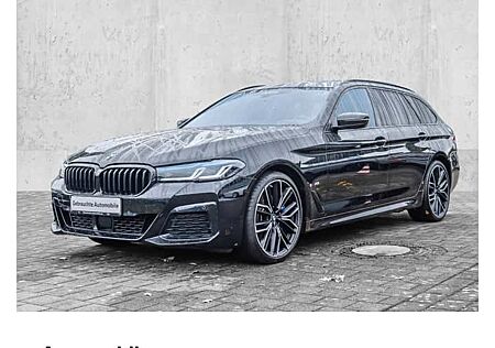 BMW 5er 530i Touring A 5 Türen