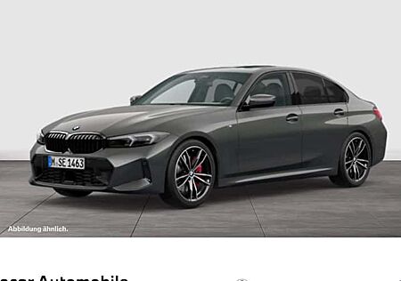 BMW 3er 330i xDrive Automatic 4 Türen