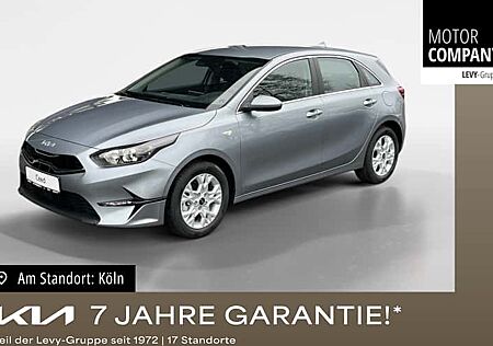 Kia Cee'd 1.5 T-GDI DCT Vision 5 Türen