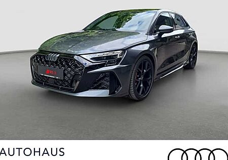 Audi RS3 2.5 TFSI S tronic quattro Sportback 5 Türen