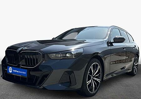 BMW 5er 520d xDrive Touring A 5 Türen