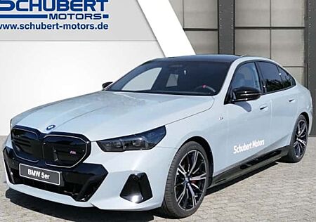 BMW i5 M60 xDrive 4 Türen
