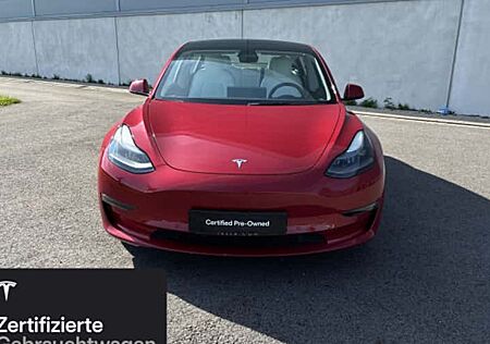 Tesla Model 3 Hinterradantrieb RWD Long Range 4 Türen