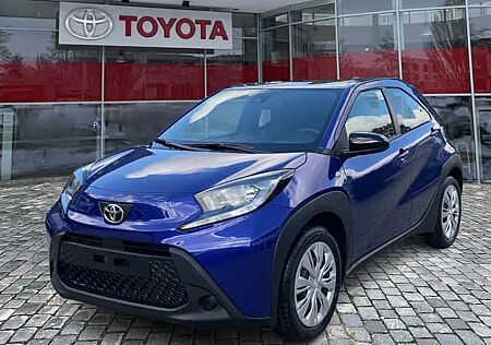 Toyota Aygo (X) Aygo (X) 1.0-l-VVT-i Business Edition S-CVT 5 Türen