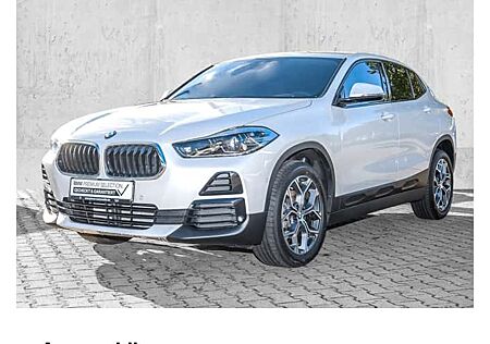 BMW X2 sDrive18d Advantage Plus 5 Türen