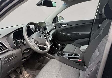Hyundai Tucson 1.6 T-GDI Advantage 2WD 5 Türen