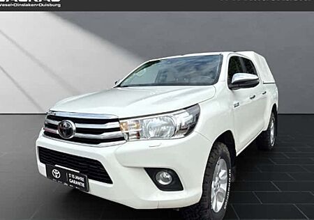 Toyota Hilux 4x4 Double Cab 2.4 D-4D Comfort 4 Türen