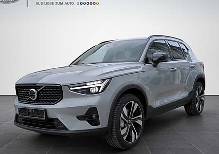 Volvo XC 40 B4 Plus Dark DCT 5 Türen