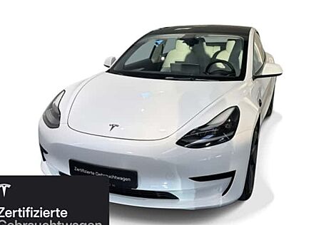 Tesla Model 3 Hinterradantrieb RWD 4 Türen