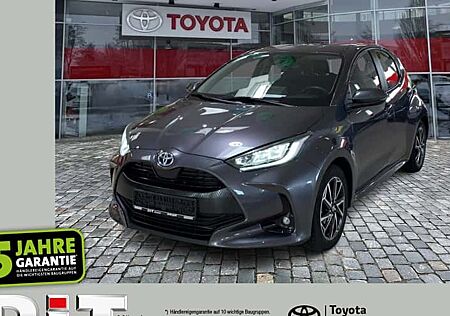 Toyota Yaris 1.5-l-VVT-i Hybrid CVT Team Deutschland 5 Türen