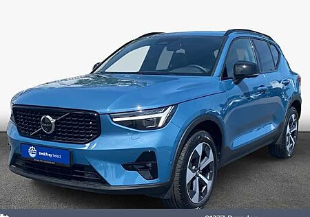 Volvo XC 40 B3 Plus Dark DCT 5 Türen