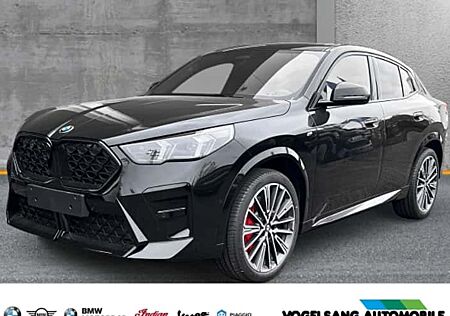BMW X2 sDrive20i Steptronic DCT 5 Türen