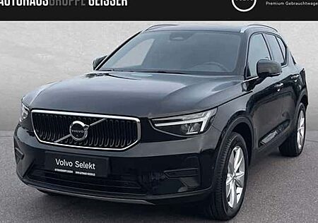 Volvo XC 40 B3 Core DCT 5 Türen