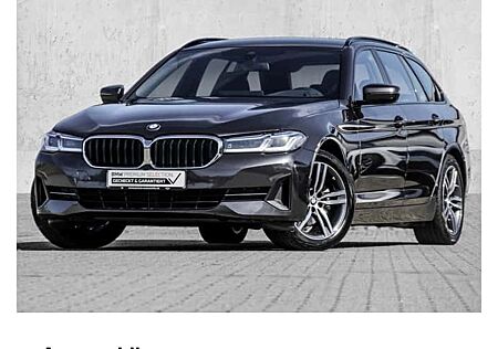 BMW 5er 520d Touring A 5 Türen