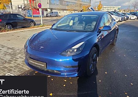 Tesla Model 3 Hinterradantrieb RWD 4 Türen
