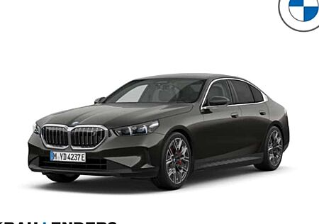 BMW i5 eDrive40 4 Türen