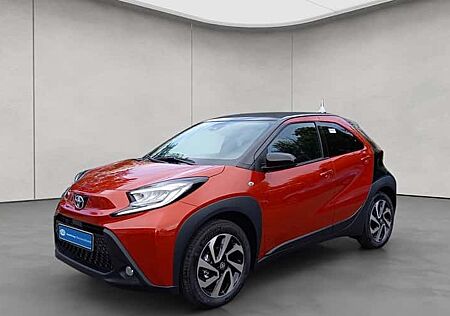 Toyota Aygo (X) Aygo (X) 1.0-l-VVT-i Play S-CVT 5 Türen