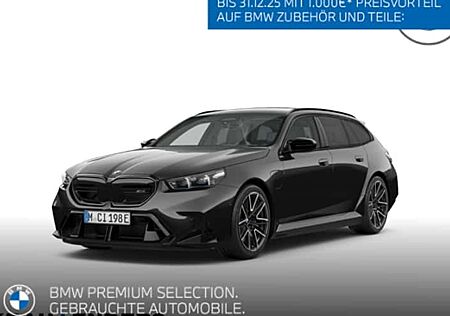BMW M5 Plug-In Hybrid Touring xDrive A 5 Türen