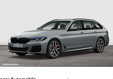BMW 5er 530e Touring A 5 Türen