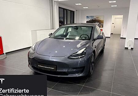 Tesla Model 3 Hinterradantrieb RWD 4 Türen