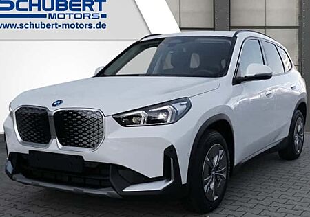 BMW iX1 eDrive20 5 Türen