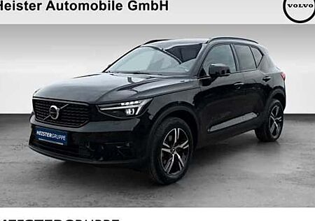 Volvo XC 40 B3 Plus Dark DCT 5 Türen