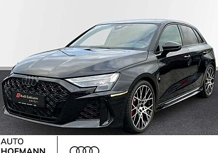 Audi RS3 2.5 TFSI S tronic quattro Sportback 5 Türen