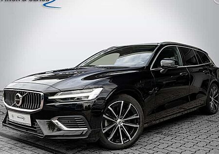 Volvo V60 T6 AWD Recharge Core Auto 5 Türen