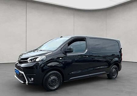 Toyota Pro Ace 2,0-l-D-4D 106kW L1 Automatik Meister 4 Türen