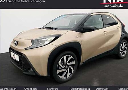 Toyota Aygo (X) Aygo (X) 1.0-l-VVT-i Team D 5 Türen
