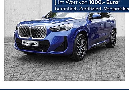 BMW iX1 eDrive20 5 Türen