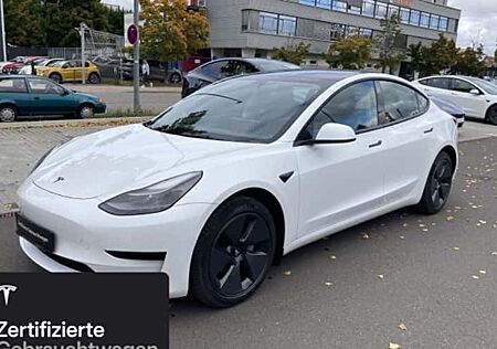 Tesla Model 3 Hinterradantrieb RWD 4 Türen