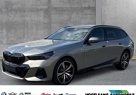 BMW i5 eDrive40 Touring 5 Türen