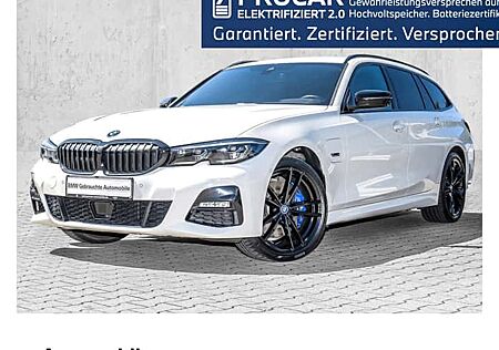 BMW 3er 330e xDrive Touring Automatic 5 Türen