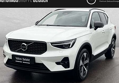 Volvo XC 40 B4 Plus Dark DCT 5 Türen