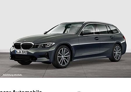 BMW 3er 330d Touring Sport Line Automatic 5 Türen