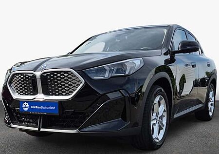 BMW iX2 eDrive20 5 Türen