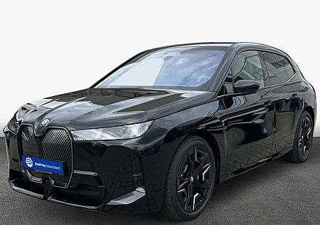 BMW iX xDrive45 5 Türen