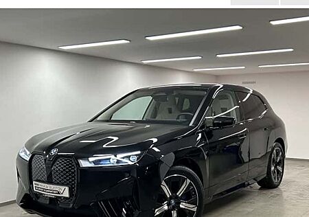 BMW iX xDrive40 5 Türen
