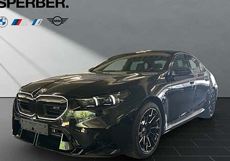 BMW M5 Plug-In Hybrid xDrive A 4 Türen