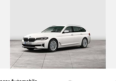 BMW 5er 540d xDrive Touring A 5 Türen