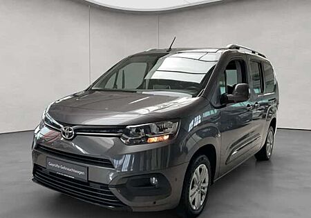 Toyota Proace City Verso 1,2-l-Turbo 96kW L2 Team Deutschland AT 5 Türen