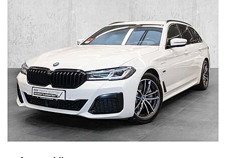 BMW 5er 530e Touring A 5 Türen