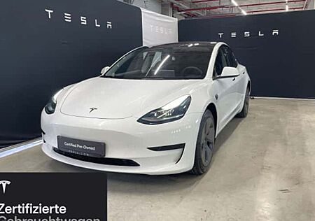 Tesla Model 3 Hinterradantrieb RWD 4 Türen