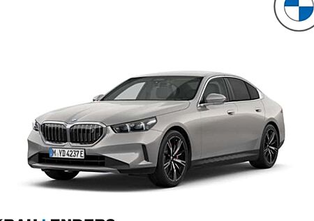 BMW i5 xDrive40 Touring 5 Türen