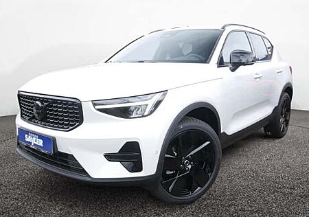 Volvo XC 40 B3 Plus Black Edition DCT 5 Türen
