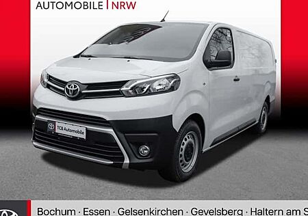 Toyota Pro Ace 2,2-l-D-4D 110kW L2 Meister 4 Türen