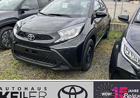 Toyota Aygo (X) Aygo (X) 1.0-l-VVT-i Business Edition S-CVT 5 Türen